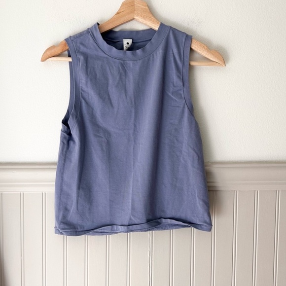 Yogalicious Tops - Yogalicious Size Large Purple Lavender Sleeveless Crop Top